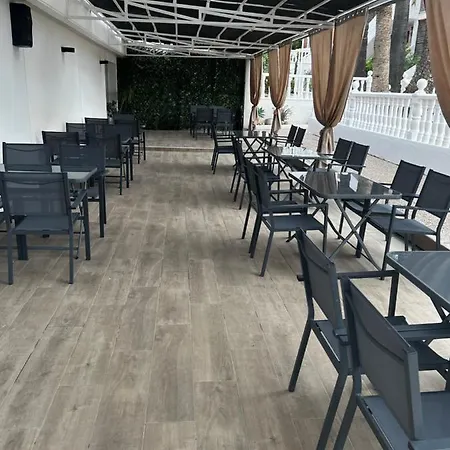 De Helene Hostel
