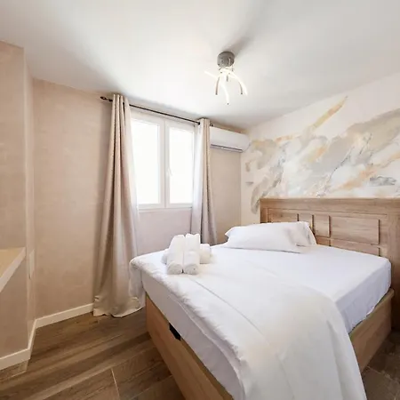Hostel De Helene *
